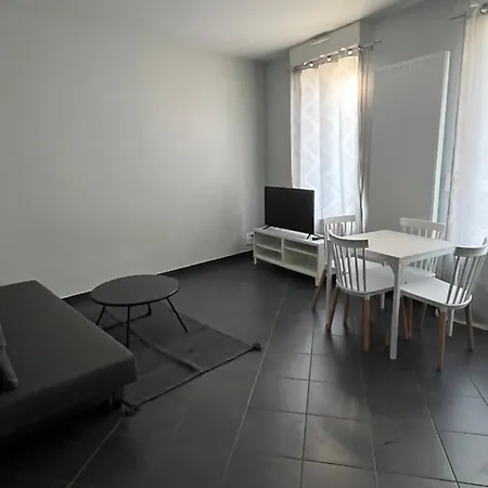 Appartement Gare Rer D Maisons Alfort Alfortville Exterior photo
